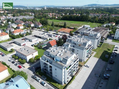 Lichtdurchflutete 2-Zimmer-Wohnung mit Balkon