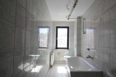 Geräumige 4-Zimmerwohnung zum kleinen Preis