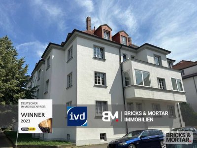 Charmante 2-Zimmer-Dachgeschosswohnung mit Loggia