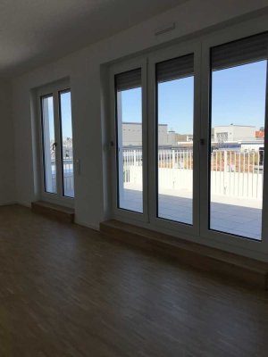 2 Zimmer - Penthouse mit großer Terrasse & Einbauküche inklusive
