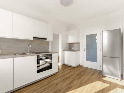 Traumhafte und kernsanierte 1,5 Zimmer Wohnung mit Parkplatz in Klagenfurt - Billrothstraße
