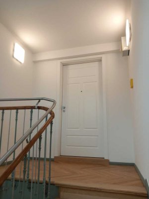 living smart - Wunderschöne 3-Zimmer-Wohnung in denkmalgeschütztem Altbau