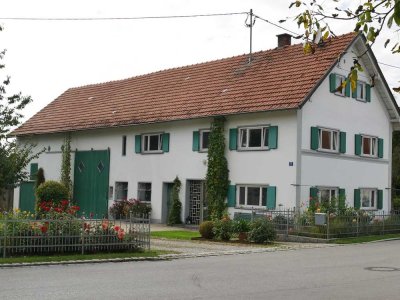 Liebevolles Bauernhaus sucht neue Eigentümer-mit Potenzial als Wohn- u. Geschäftshaus Zaisertshofen