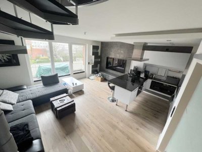 TOP LAGE IN POPPENBÜTTEL AM AEZ: HELLE 2 ZIMMER -MAISIONETTE- WOHNUNG