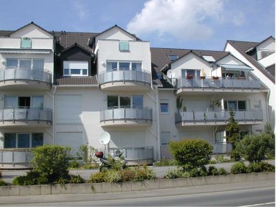 schöne 2-ZKD-EG-Singlewohnung mit Balkon, Frankfurter Str.