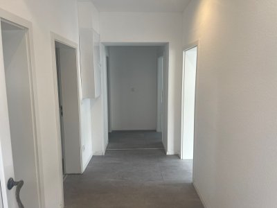 Frisch saniert! - Großzügige 3-Zimmer-Erdgeschosswohnung