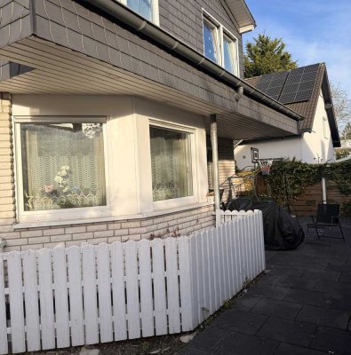 Freistehendes Haus in Westhoven in Rheinnähe