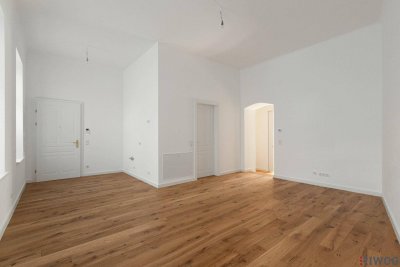 ÜBER 4 METER RAUMHÖHE II TERRASSE HOFSEITIG II PRESTIGE UND ELEGANZ II WOHNEN IM DENKMALGESCHÜTZEN MÖDLINGER STADTJUWEL II FUSSGÄNGERZONE