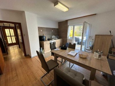 +++Freistehendes Ein- bis Zweifamilienhaus mit Terrasse, Panoramablick, Garten, in ruhiger Seiten...