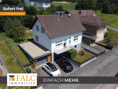 Schönes Einfamilienhaus mit wunderschönem Garten