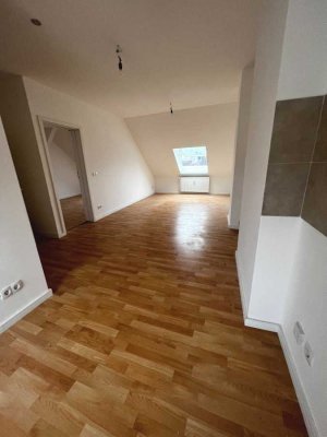 Über den Dächern von Dortmund. Besondere Dachgeschosswohnung in Dortmund zu vermieten.