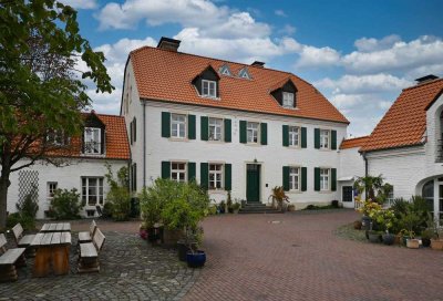 Exclusiv und Besonders, denkmalgeschützte Eigentumswohnung auf einem Gutshof!