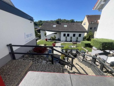 2 Zimmer Luxus-DG-Wohnung mit Dachloggia