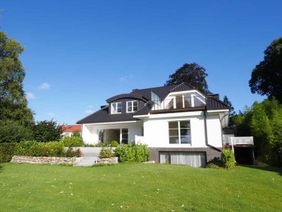 Exklusive 4 Zimmer-Dachgeschosswohnung mit Blick über die Klosterwiesen