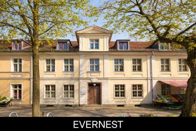 Historischer Charme - Modernes Wohngefühl! 3 Zimmer im renovierten Altbauklassiker in Bestlage!