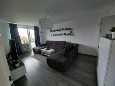 Zuhause mit 3,5 Zimmern und Balkon in Ludwigshafen