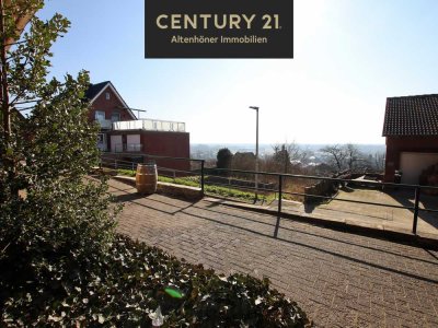+KÄUFER GEFUNDEN+ Großartig geschnittene EG-Wohnung mit Terrasse und Weitblick!
