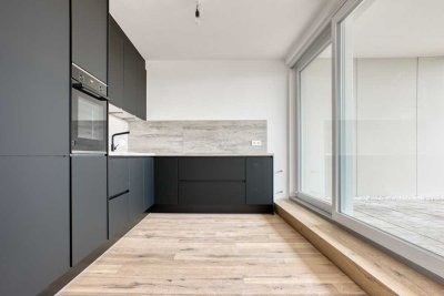 Erstbezug nach Sanierung "Design Penthouse* Badezimmer+ neue Küche mit Boschgeräten" Provisionsfrei