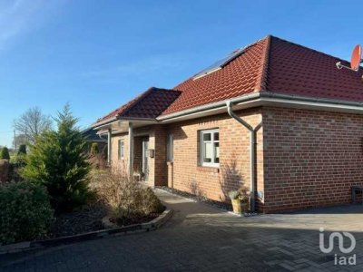 *Lebensqualität und Wohnkomfort*
 Exklusiver Bungalow in Nordgeorgsfehn!