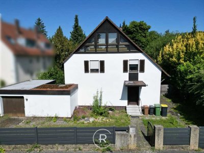 Exklusive Lage in Zirndorf – Einfamilienhaus mit Potenzial