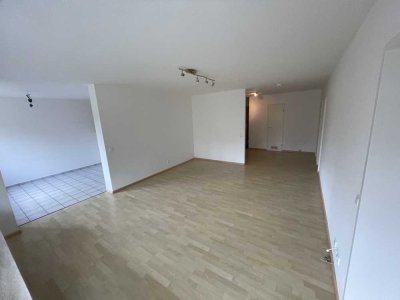 Attraktive 4,5-Zimmer-Wohnung mit Balkon und Garage in Schopfheim
