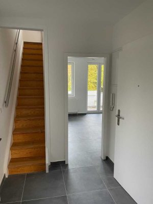 Lichtdurchflutete, sanierte 2,5-Zimmer-Wohnung in Düsseldorf-Derendorf