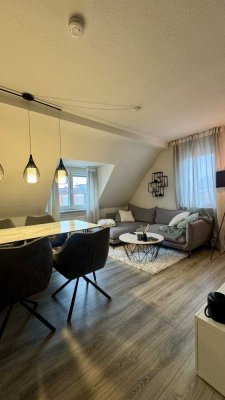Moderne 2-Zimmer-Dachgeschosswohnung in Obertshausen