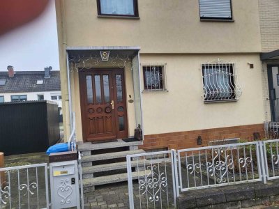 Exklusives, großes und gepflegtes 6-Zimmer-Haus in Hattersheim