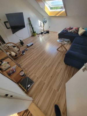 Helle 2-Zimmer mit Wohnküche -DG-Wohnung in Waltenhofen