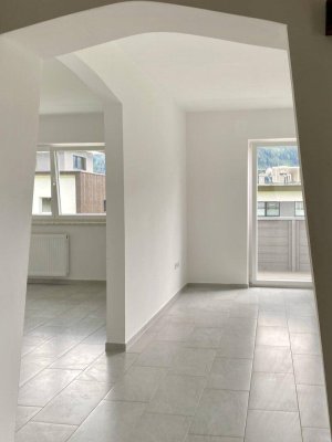 Dein Daheim - 2 Zimmer +extra geräumige KomplettKüche +AAP