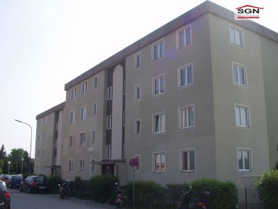 Nette 2-Zimmerwohnung mit Balkon vis a vs HAK HAS