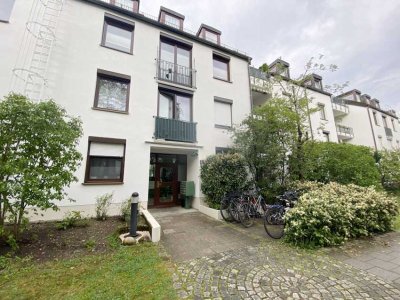 Gepflegte 3-Zimmer-Wohnung mit Loggia in Unterhaching am Hachinger Bach