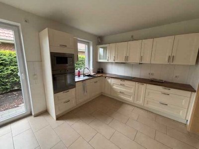 Stilvoll wohnen in Quakenbrück – Top-ausgestattetes EFH mit Carport, Sauna und Garten