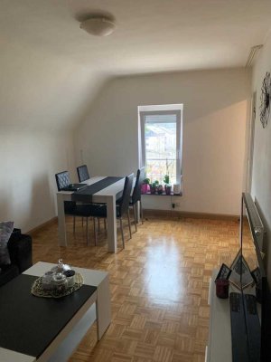 Schöne 2-Zimmer-Wohnung mit EBK in Reutlingen/Lerchenbuckel