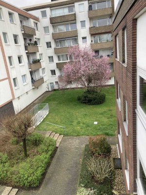 Apartment nahe Unterbacher See - Erstbezug nach Sanierung mit Einbauküche und Balkon