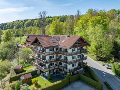 Bad Tölz | Over the top - Elegante Dachgeschosswohnung mit einem fantastischen Blick über Bad Tölz