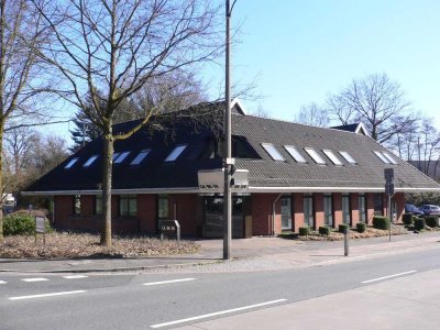 3-Zimmer-Oberwohnung mit 2 Bädern in Bremen-Lesum