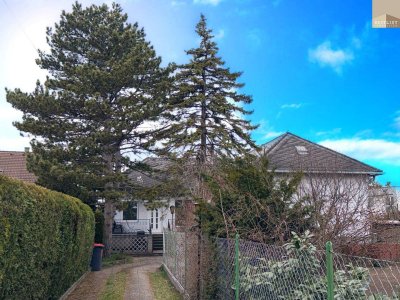 Einziehen, wohlfühlen, ausbauen: Haus mit 5 Zimmern &amp; zusätzlichem Wohnraum im Dach