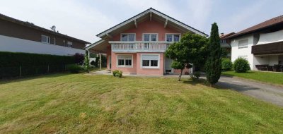 Gepflegtes 5-Zimmer Haus mit Garage in Raubling