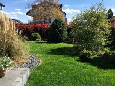 PERLE GEFUNDEN!! Elegantes 3-4-Zimmer-Haus mit Kamin und Traumgarten in exponierter Wohnlage!