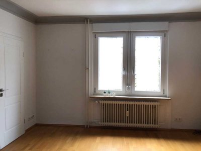 Stilvolle 3-Zimmer-Wohnung mit Balkon und Einbauküche in Konstanz Paradies