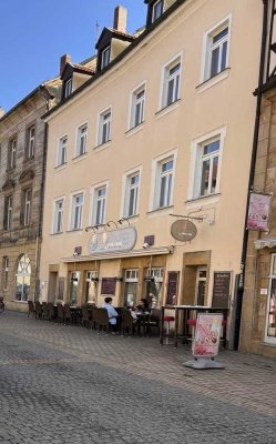 Wohnen mit viel Platz: großzügige, helle Wohnung in der Innenstadt