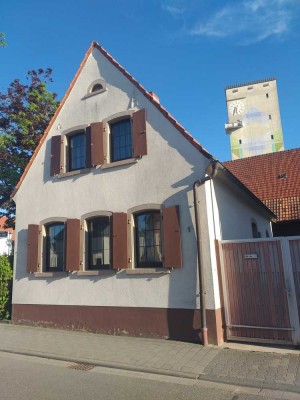 Bauernhaus mit toller Scheune, Nebengebäuden und vielen Möglichkeiten