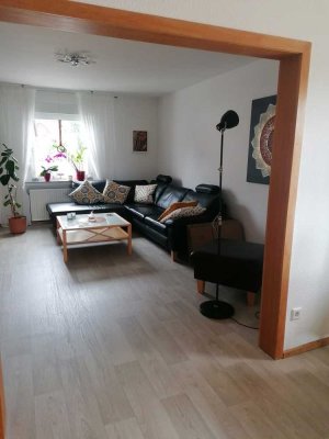 Helle 2 Zi-Wohnung für Gartenliebhaber