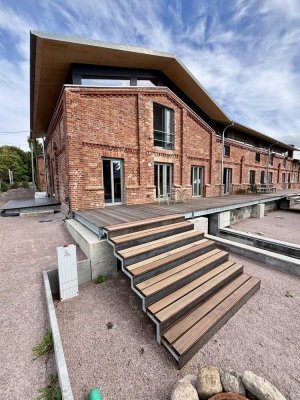 Designer-Maisonette-Wohnung für Führungskräfte (MÖBLIERT/opt. NICHT MÖBLIERT)