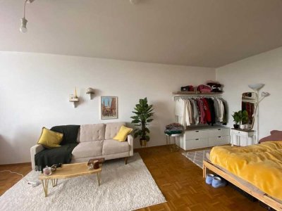 Perfekte Single-Wohnung in Dortmund mit Einbauküche und Dachterrasse