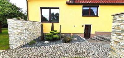 Großzügiges Wohnen mit Gartenblick – 3-Zimmer-Wohnung in gepflegtem Zweifamilienhaus