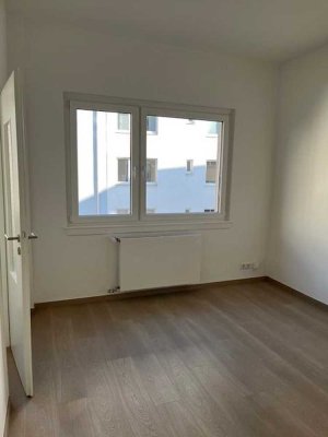 TOPLAGE ! Schöne, helle 1 Zimmerwohnung