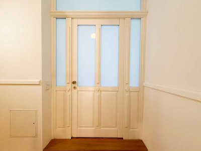 Stilvolle Altbauwohnung mit großzügiger  Terrasse und Blick ins Grüne