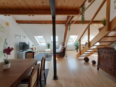 Von Privat: tolle Loft-ähnliche Maisonettewohnung mit Dachterrasse